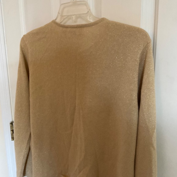 Women’s XL gold shimmery top - Picture 4 of 8
